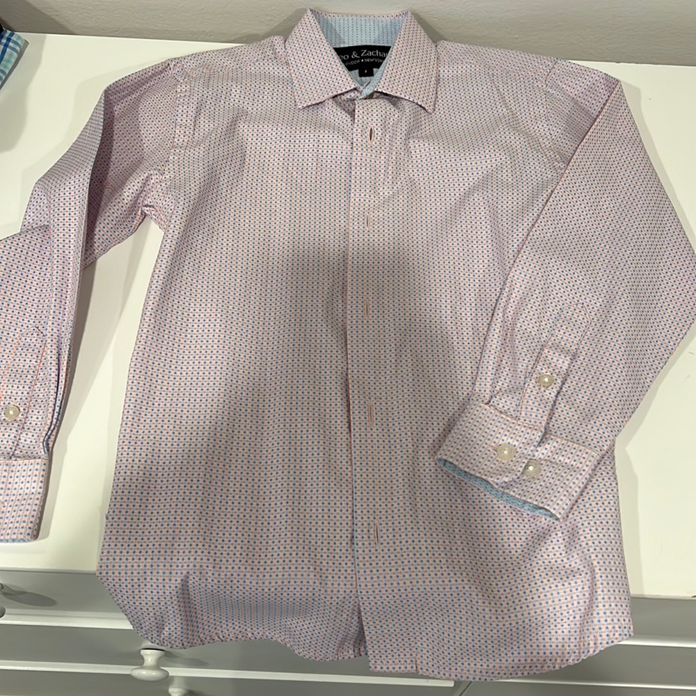 Size 7 leo zachary great condition shirt